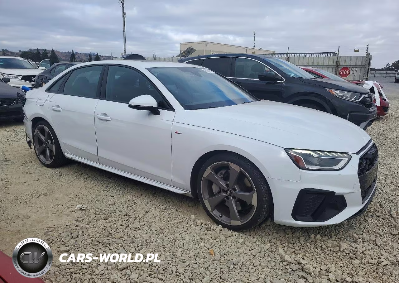 2021 Audi A4 Premium Plus 45 VIN:WAUEAAF49MA065221 - 4