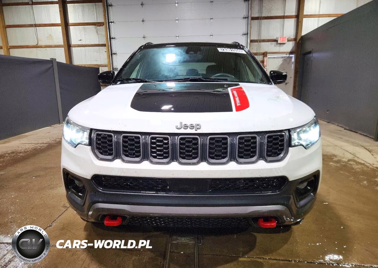 2025 Jeep Compass Trailhawk VIN:3C4NJDDN5ST559310 - 5