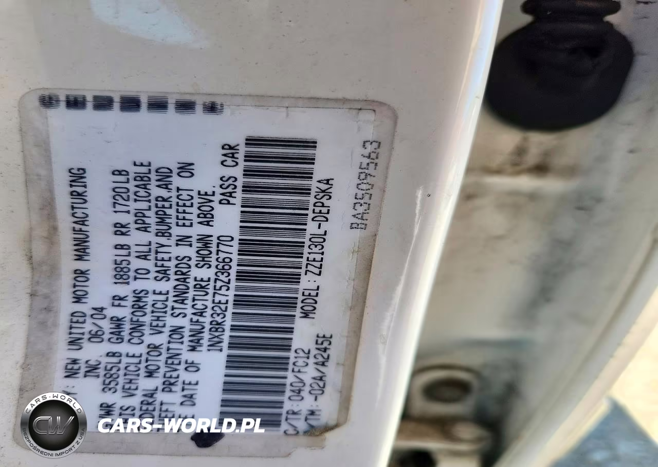 2005 Toyota Corolla S VIN:1NXBR32E75Z366770 - 13