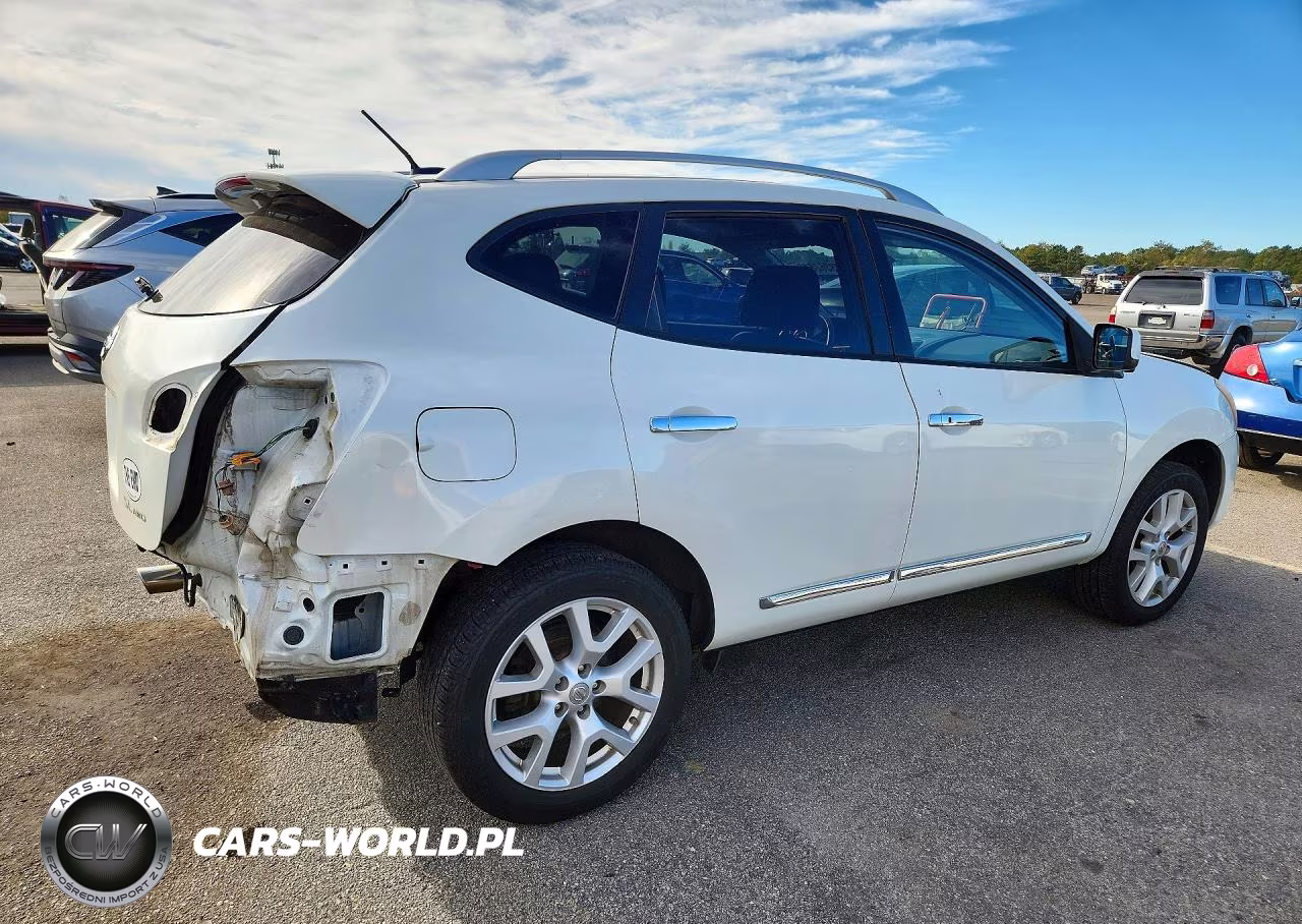 2012 Nissan Rogue S VIN:JN8AS5MV5CW361215 - 3