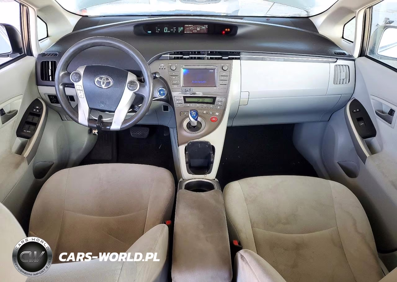 2014 Toyota Prius Three VIN:JTDKN3DU0E1839737 - 8