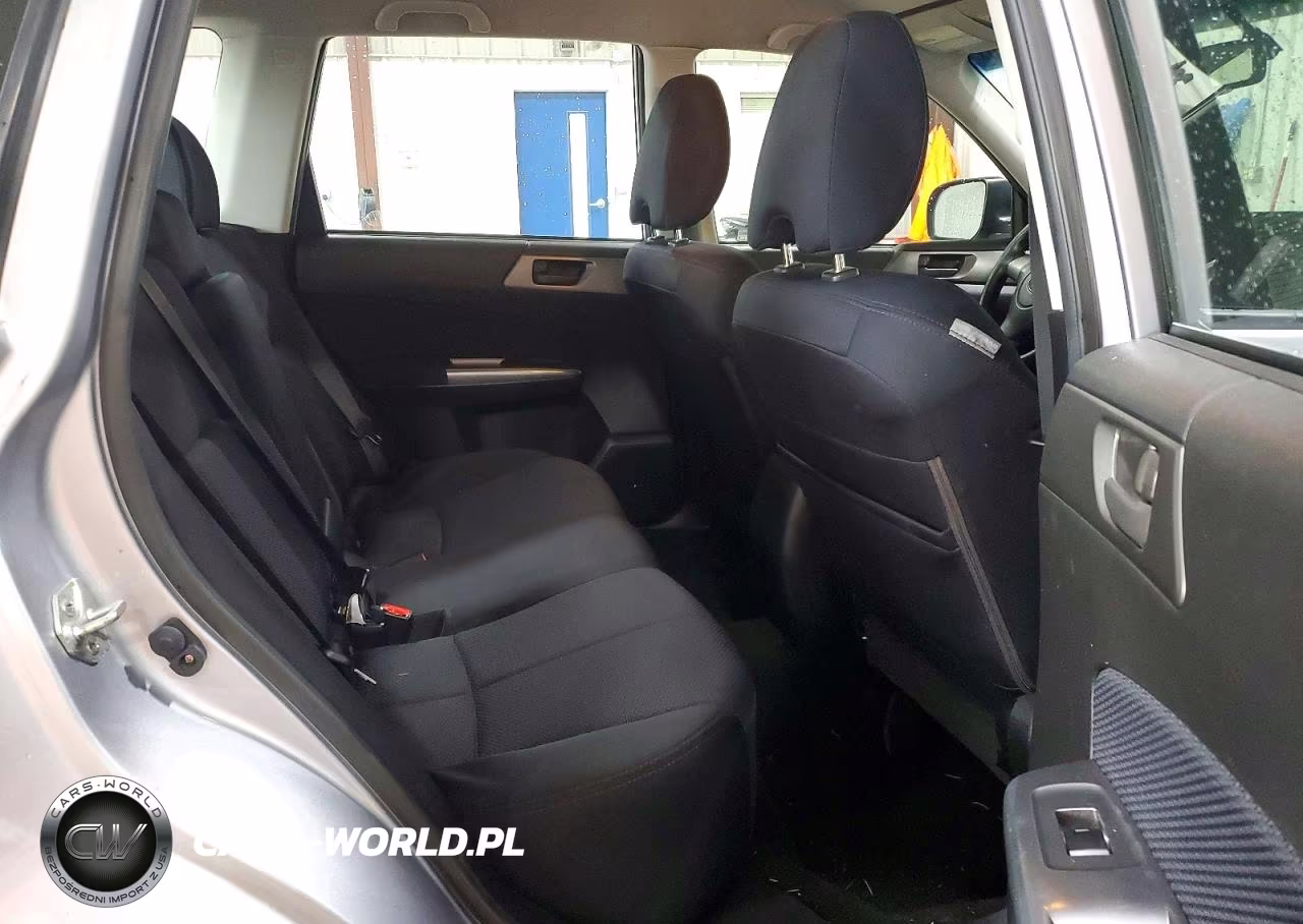 2012 Subaru Forester 2.5X VIN:JF2SHABCXCH421469 - 11
