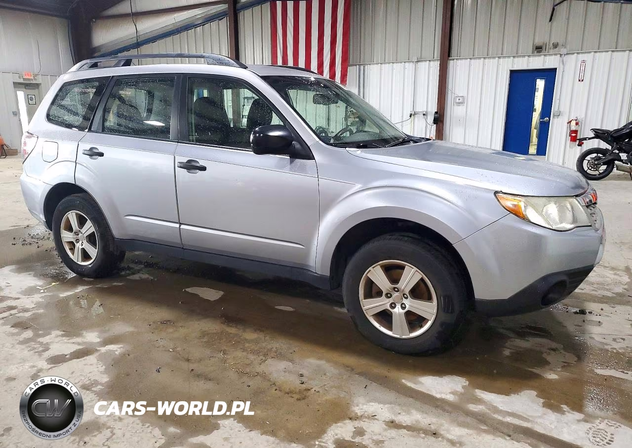 2012 Subaru Forester 2.5X VIN:JF2SHABCXCH421469 - 4
