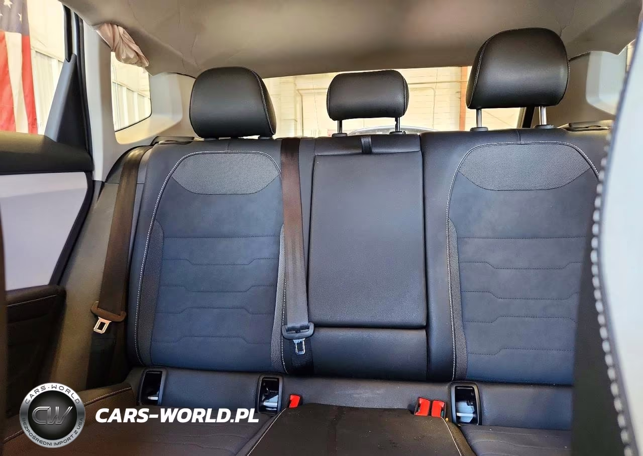 2025 Volkswagen Taos Se VIN:3VVUC7B21SM045479 - 10