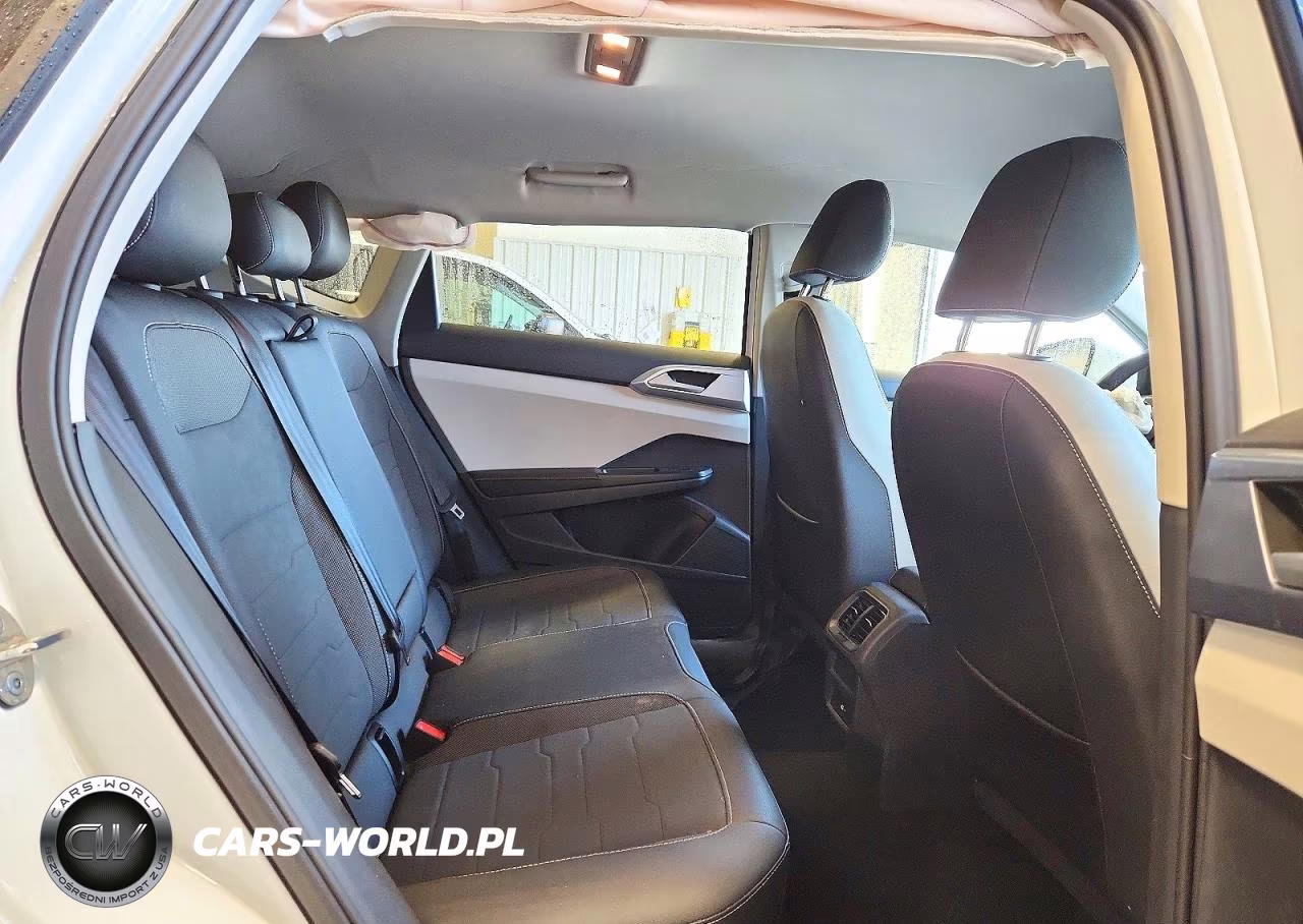 2025 Volkswagen Taos Se VIN:3VVUC7B21SM045479 - 11