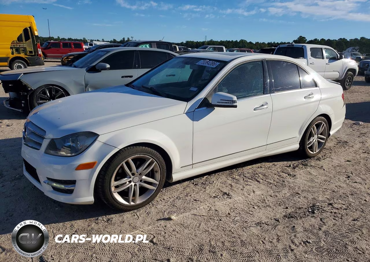 2013 Mercedes-Benz C 250