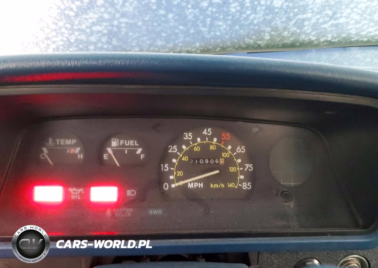 1983 Toyota Pickup Rn48 VIN:JT4RN48D5D0066010 - 9