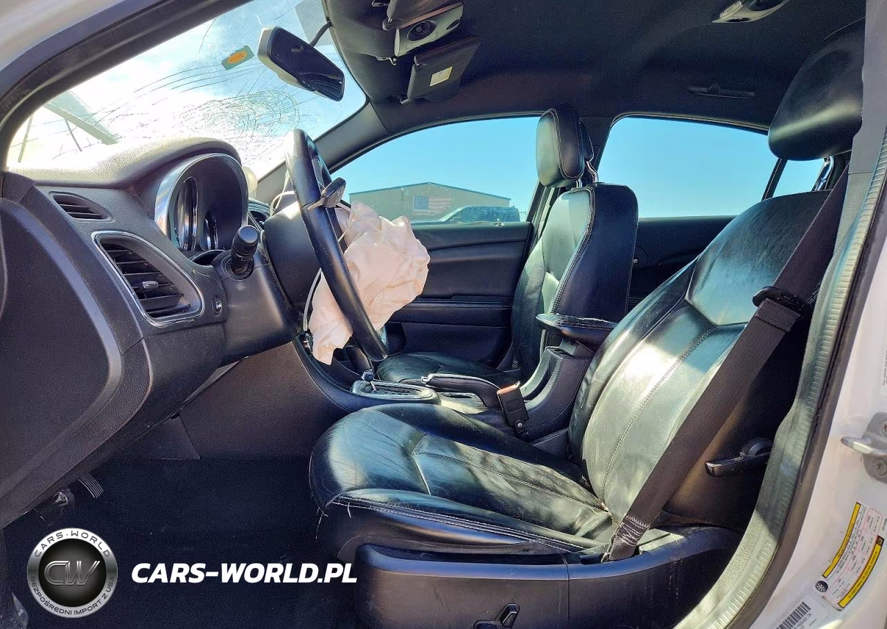 2014 Chrysler 200 Limited VIN:1C3CCBCG7EN125388 - 7