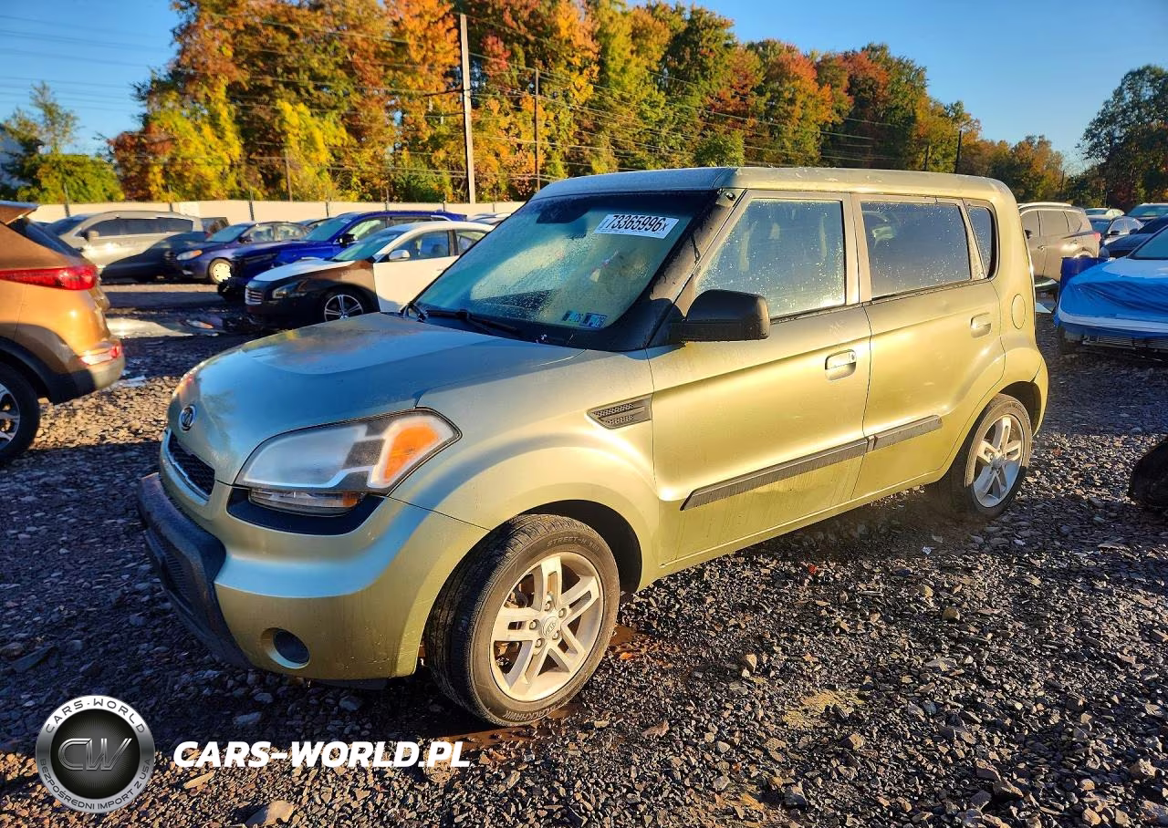 2010 Kia Soul + VIN:KNDJT2A26A7162568 - 1