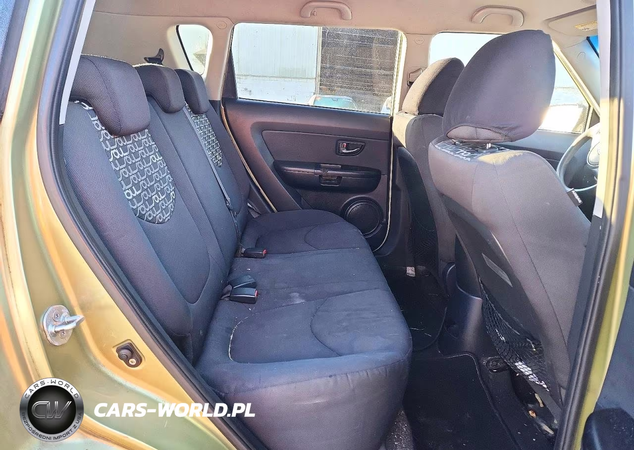 2010 Kia Soul + VIN:KNDJT2A26A7162568 - 10
