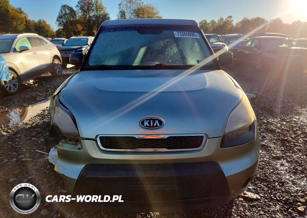 2010 Kia Soul + VIN:KNDJT2A26A7162568 - 5