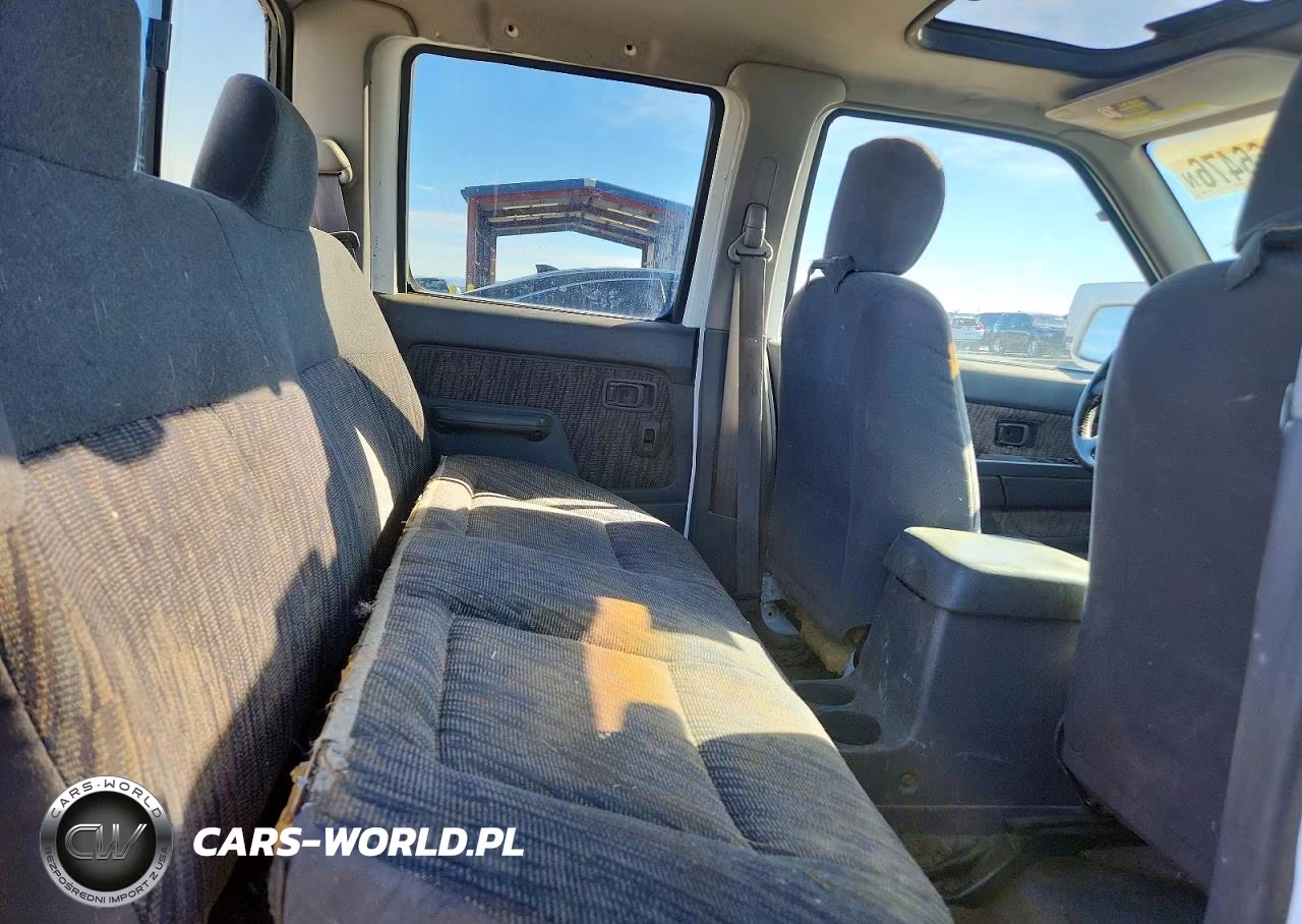 2000 Nissan Frontier Xe VIN:1N6ED27Y0YC309265 - 10