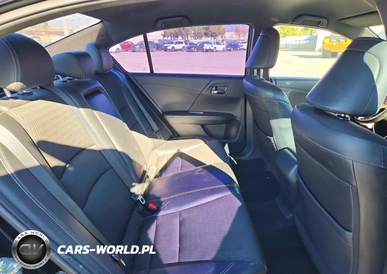 2016 Honda Accord Sport VIN:1HGCR2F57GA157886 - 10