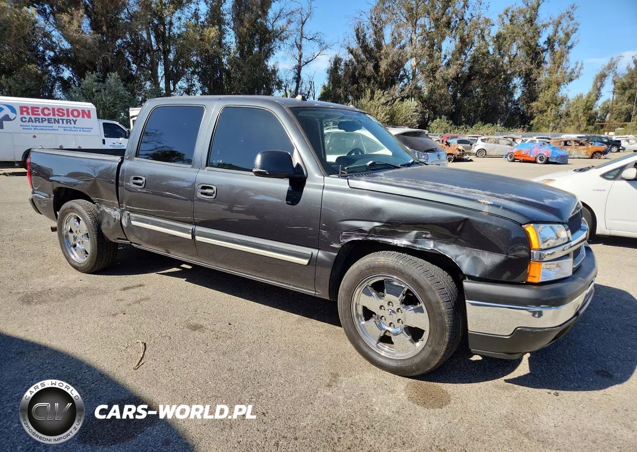 2005 Chevrolet Silverado C1500 VIN:2GCEC13T551344430 - 4