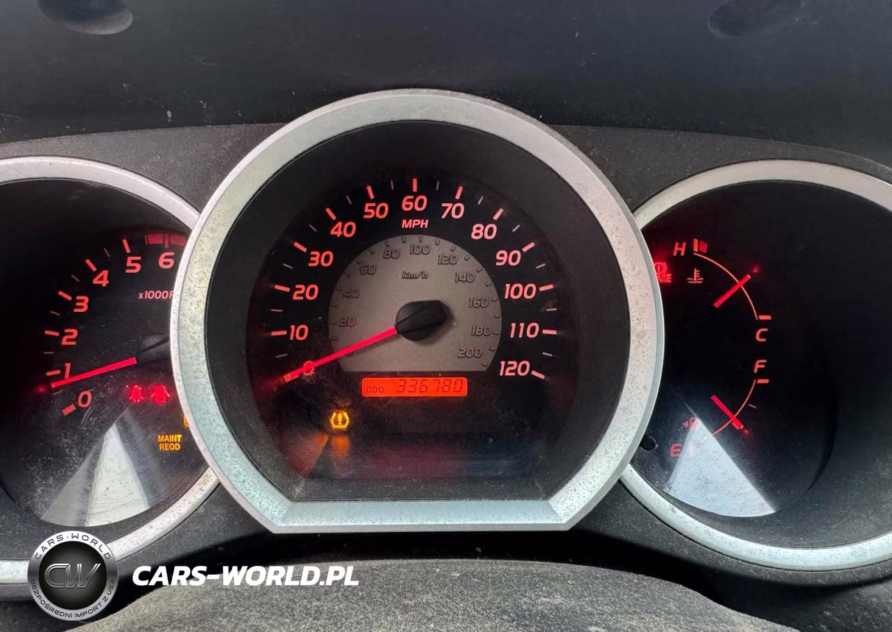2010 Toyota Tacoma V6 VIN:5TEUU4EN6AZ733639 - 8