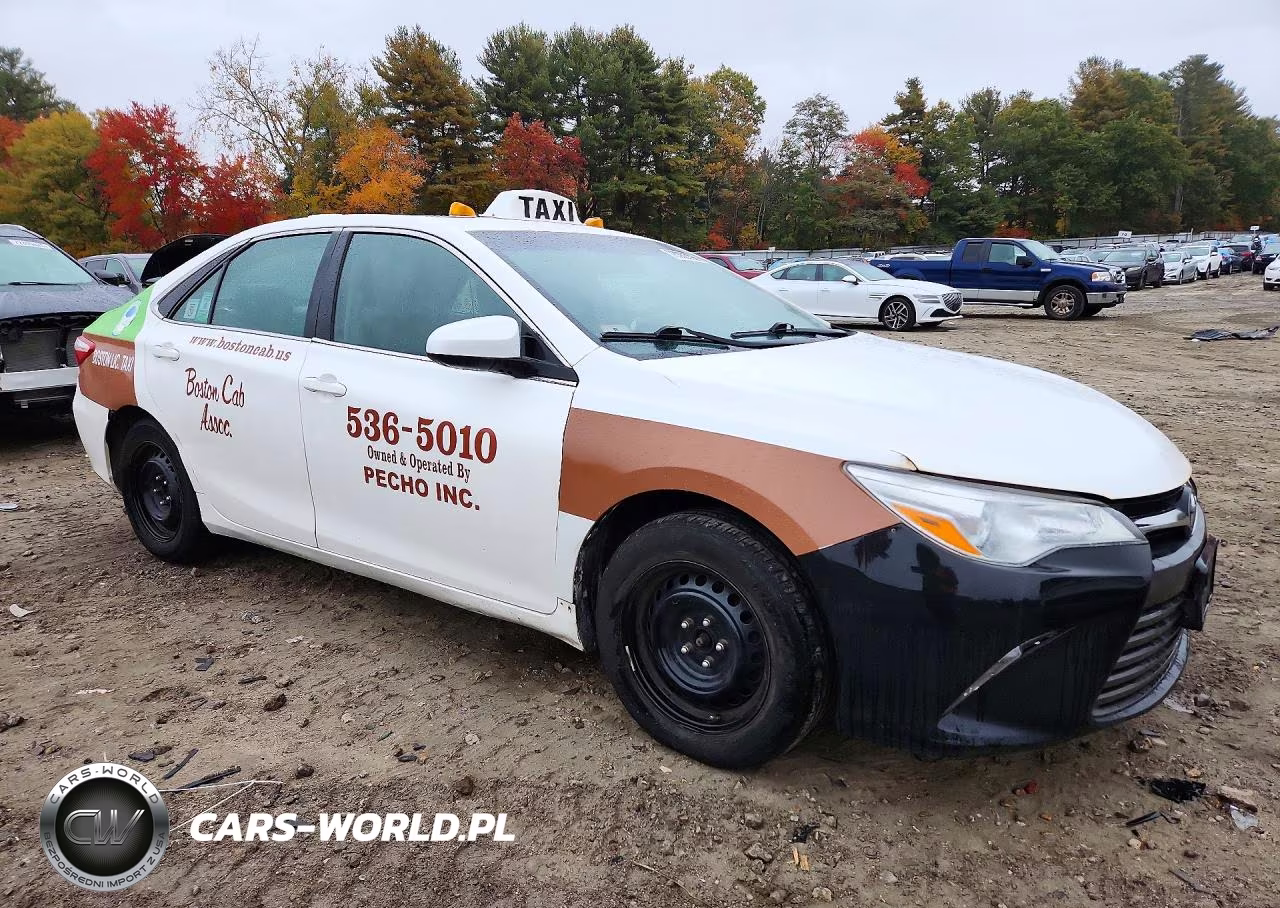 2016 Toyota Camry Hybrid Le VIN:4T1BD1FK3GU179760 - 4