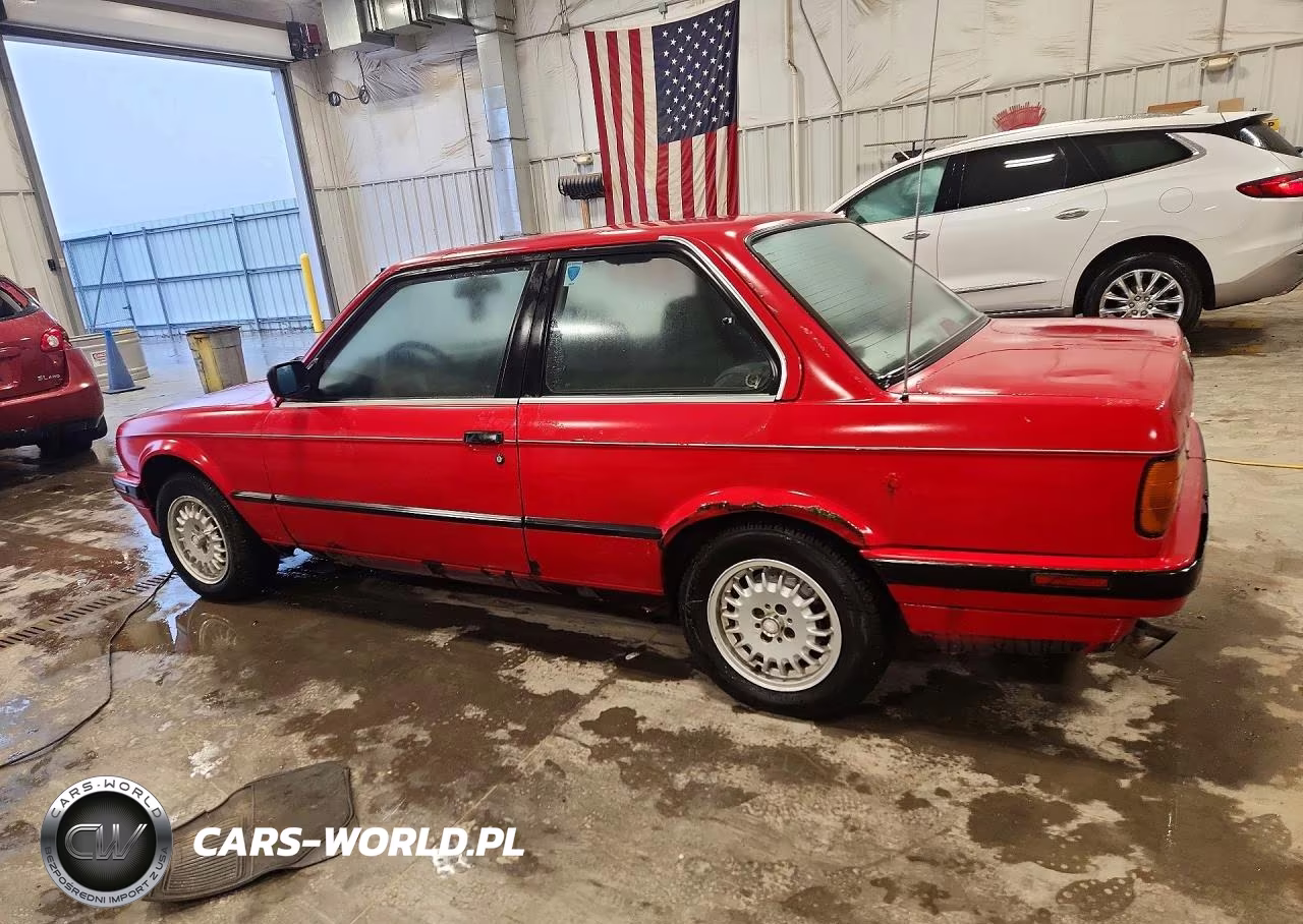 1989 BMW 325 I VIN:WBAAA1304K4142895 - 2