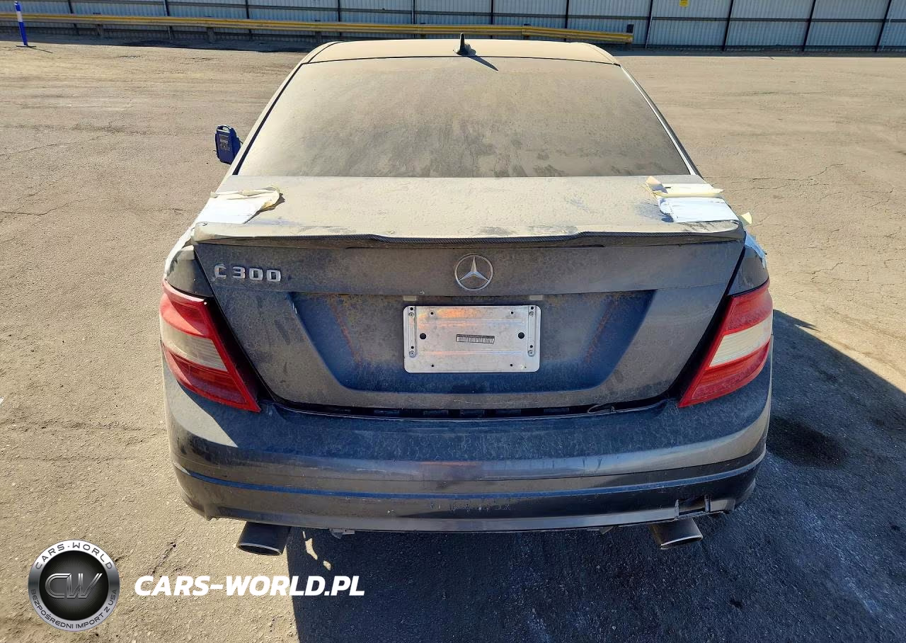 2011 Mercedes-Benz C 300 VIN:WDDGF5EB3BR157059 - 6