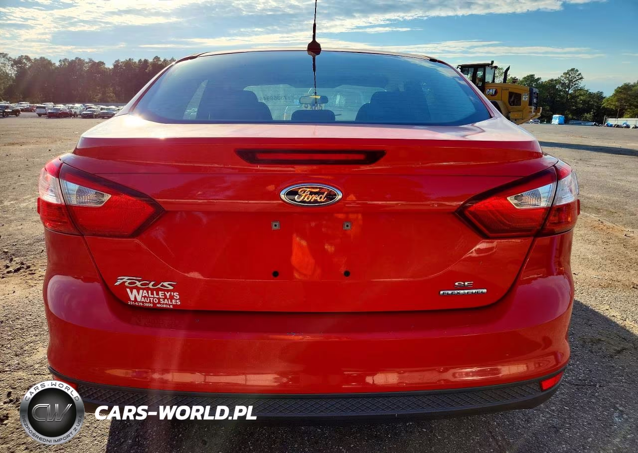 2014 Ford Focus Se VIN:1FADP3F22EL145690 - 6