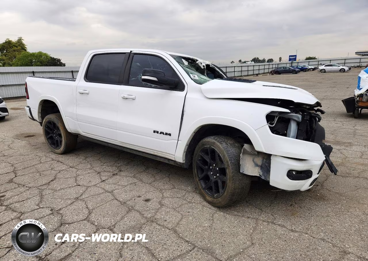2021 Ram 1500 Laramie VIN:1C6RREJT9MN710999 - 4
