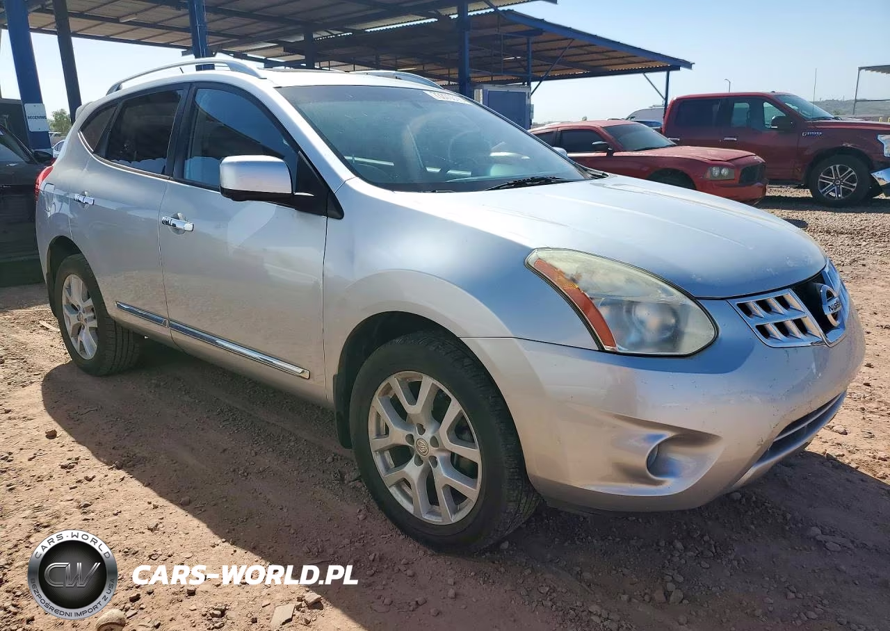2013 Nissan Rogue S VIN:JN8AS5MT0DW510310 - 4