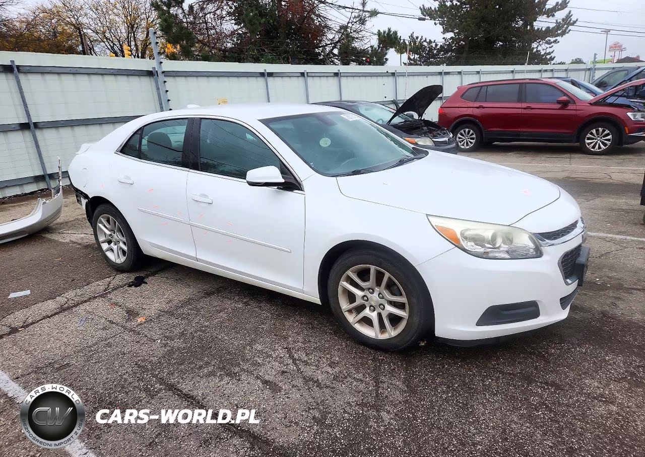 2015 Chevrolet Malibu 1Lt VIN:1G11C5SL5FF152340 - 4