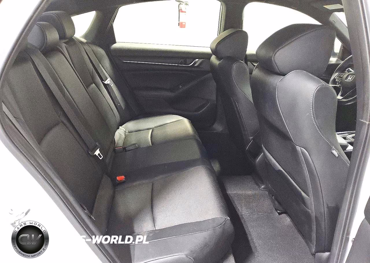 2018 Honda Accord Sport VIN:1HGCV1F32JA171965 - 10