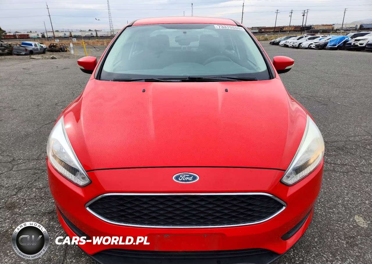 2016 Ford Focus Se VIN:1FADP3F28GL338381 - 5