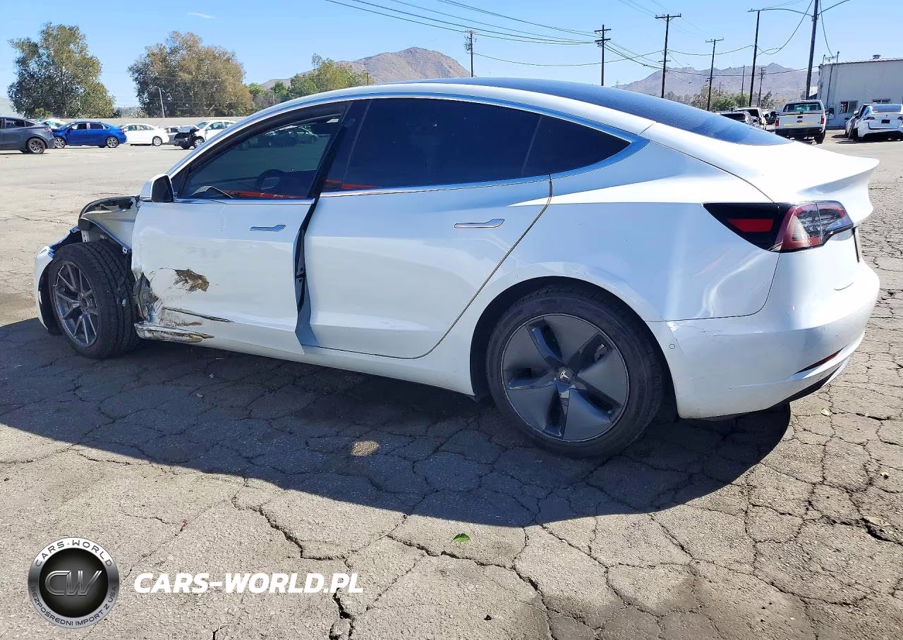 2020 Tesla Model 3 VIN:5YJ3E1EA8LF660511 - 2