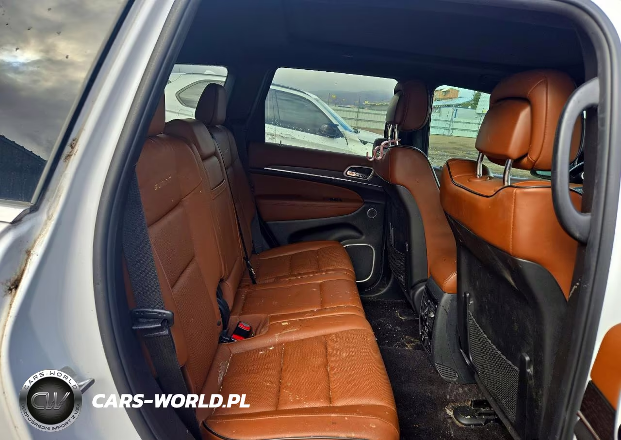 2018 Jeep Grand Cherokee Summit VIN:1C4RJFJGXJC199769 - 11