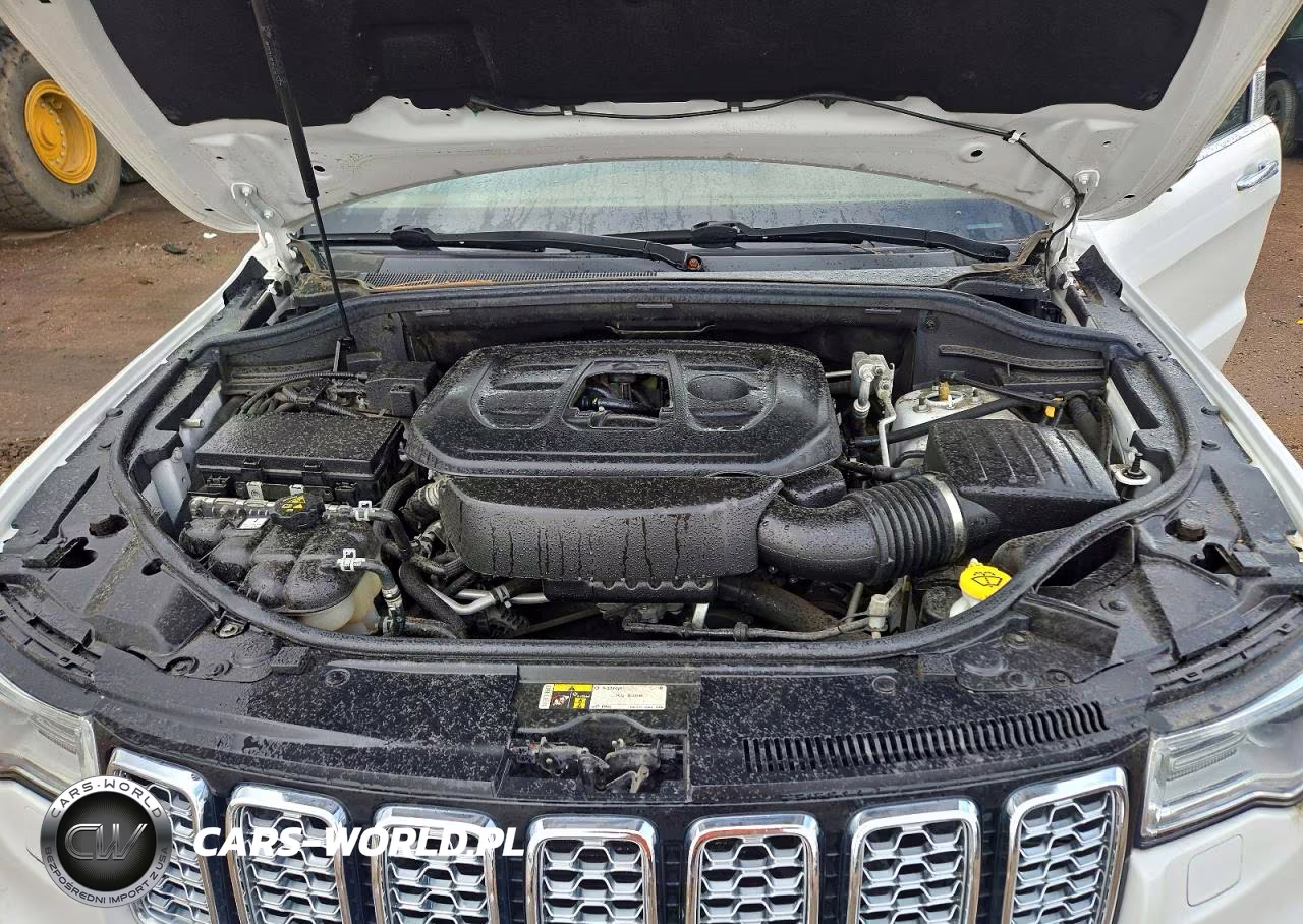 2018 Jeep Grand Cherokee Summit VIN:1C4RJFJGXJC199769 - 12