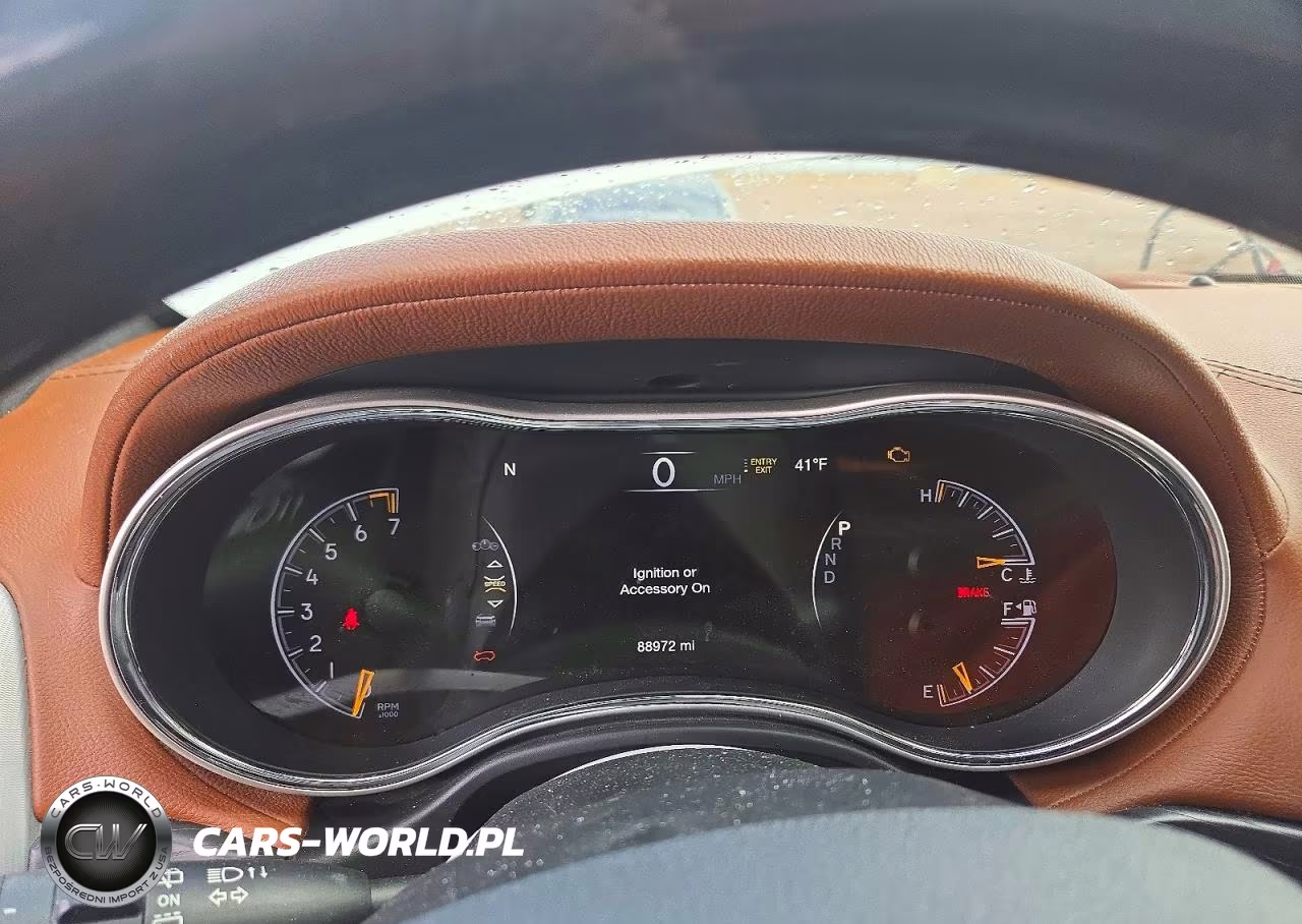 2018 Jeep Grand Cherokee Summit VIN:1C4RJFJGXJC199769 - 9