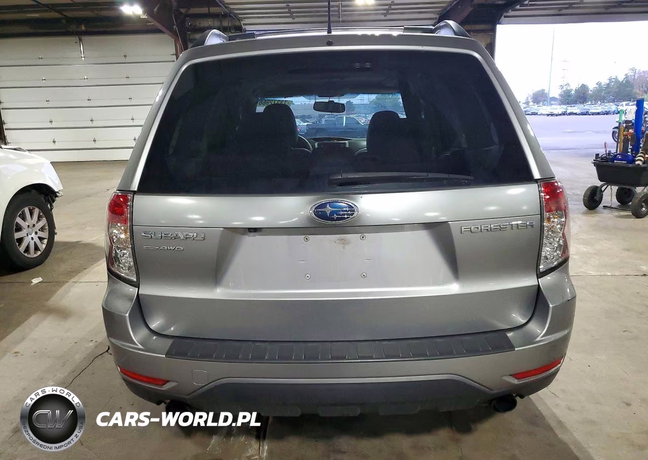 2011 Subaru Forester Limited VIN:JF2SHBEC4BH726403 - 6