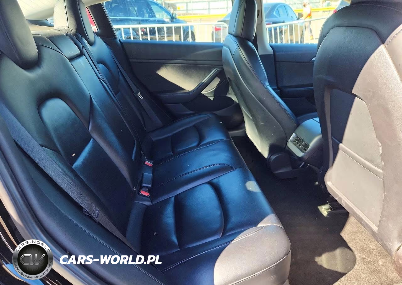 2022 Tesla Model 3 VIN:5YJ3E1EA8NF369963 - 10