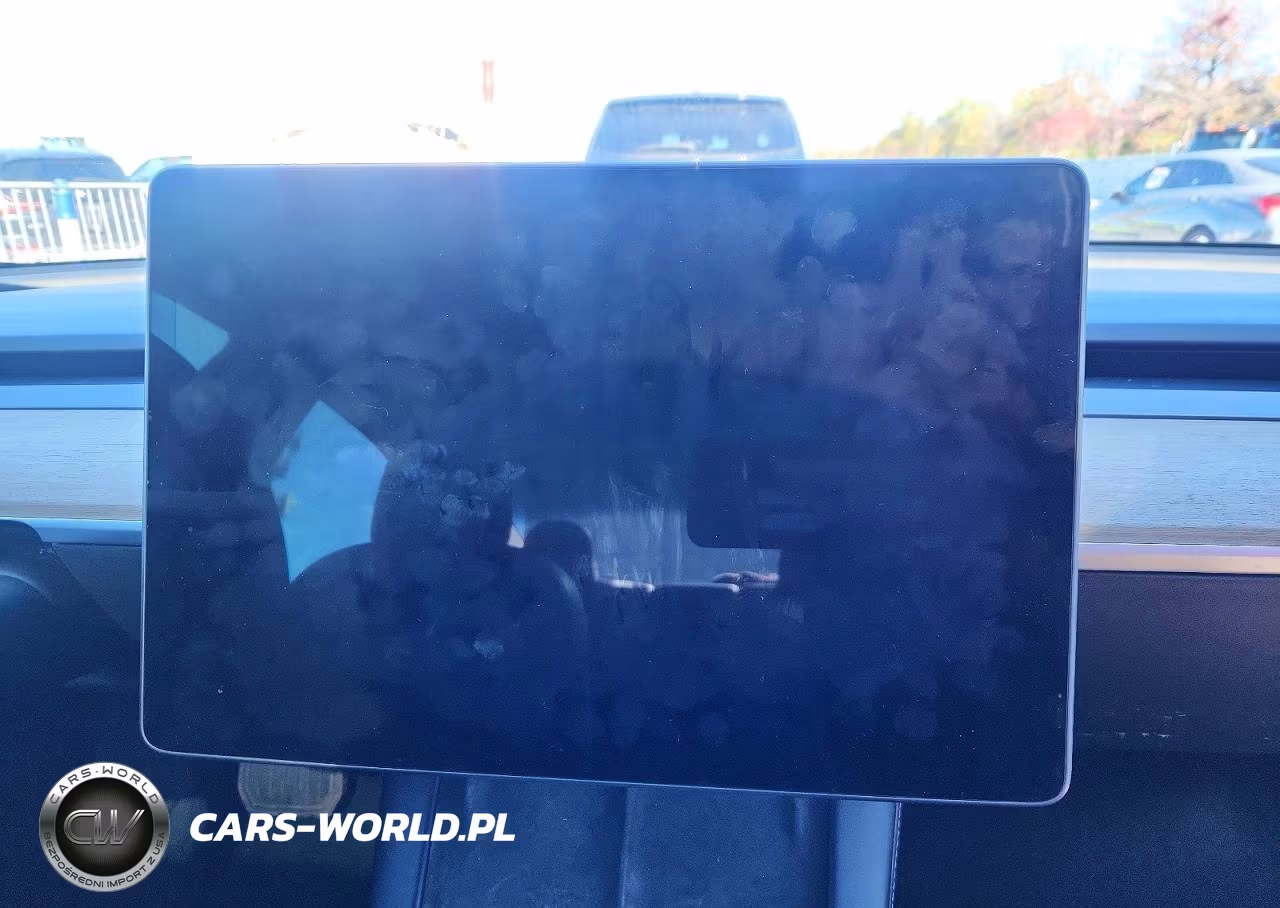 2022 Tesla Model 3 VIN:5YJ3E1EA8NF369963 - 9