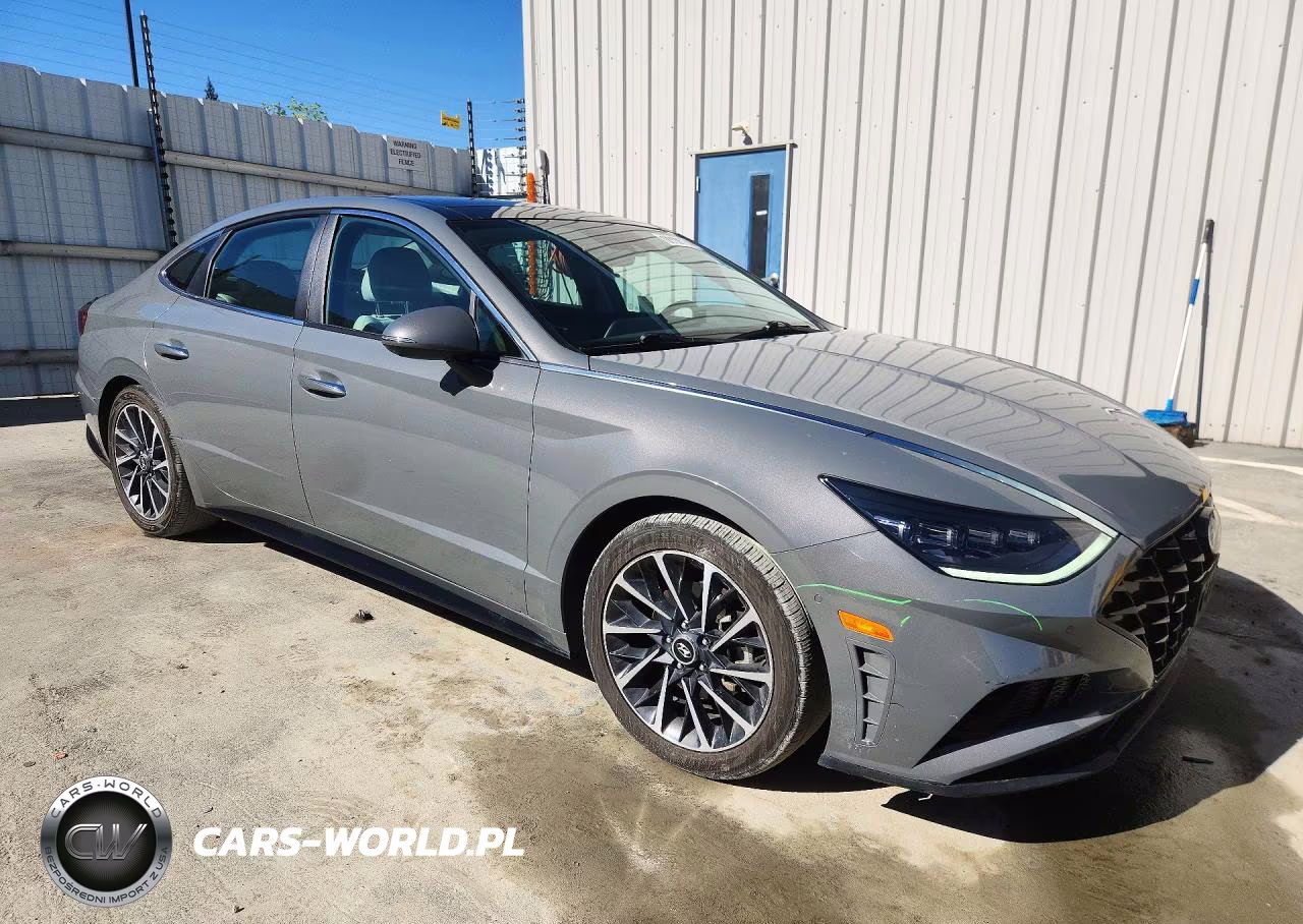 2023 Hyundai Sonata Limited VIN:KMHL34J28PA274235 - 4