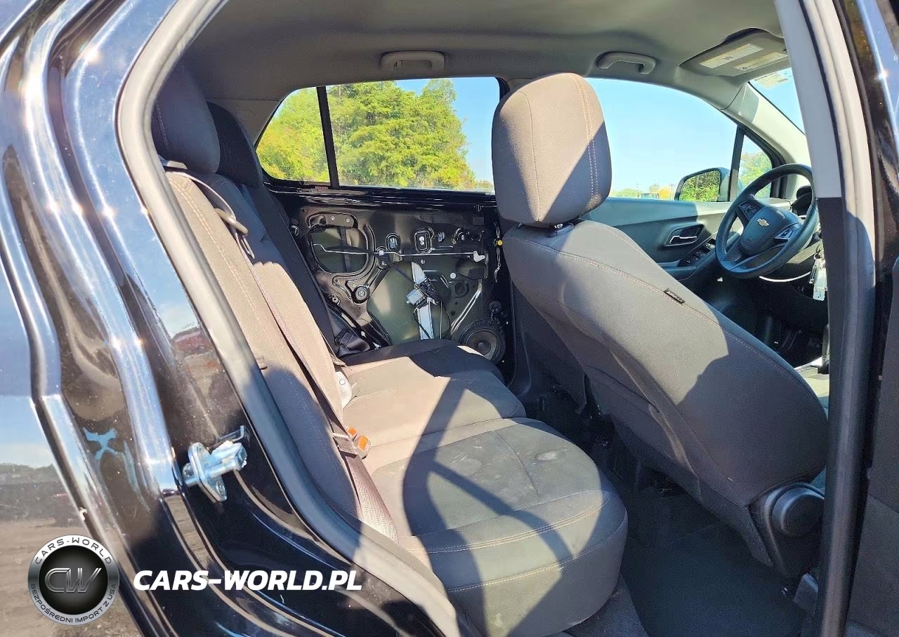 2022 Chevrolet Trax Ls VIN:KL7CJKSM8NB520185 - 10