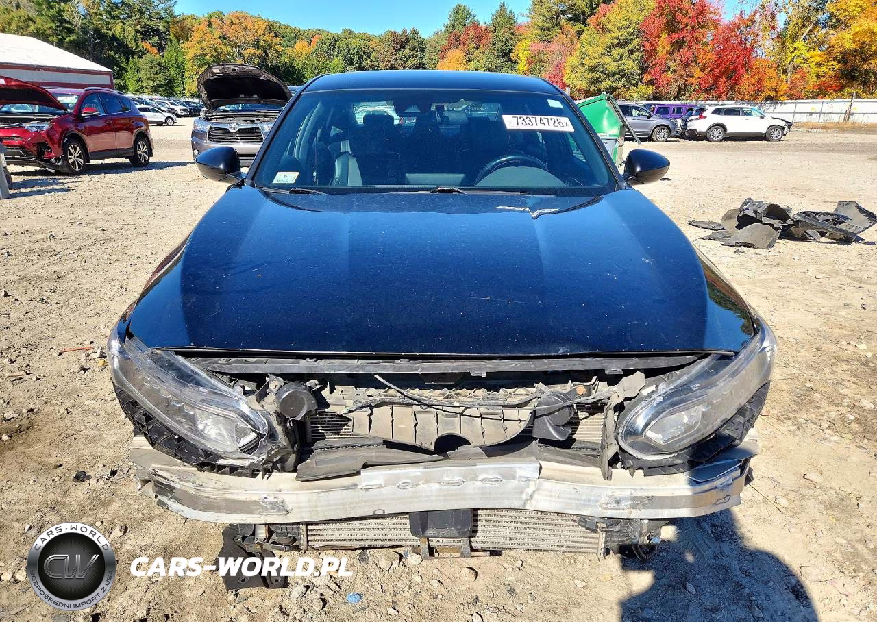 2018 Honda Accord Sport VIN:1HGCV1F39JA048311 - 5