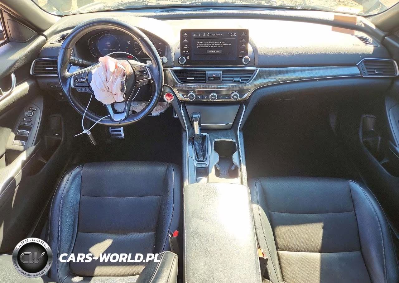 2018 Honda Accord Sport VIN:1HGCV1F39JA048311 - 8