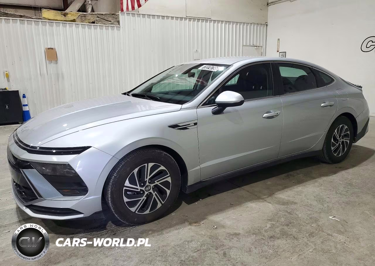 2026 Hyundai Sonata Hybrid Blue