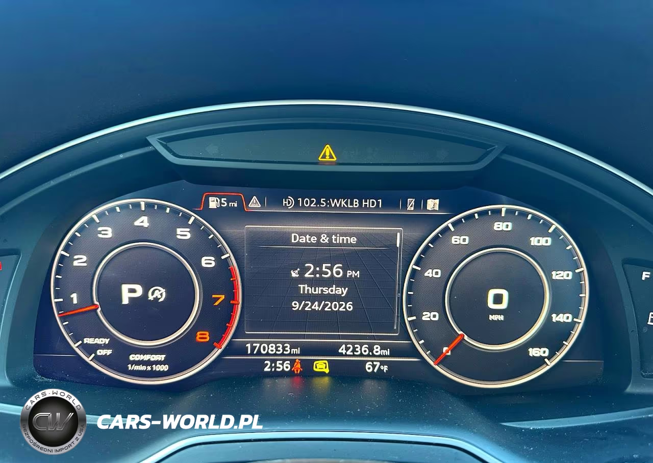 2019 Audi Q7 55 Premium VIN:WA1LAAF75KD033425 - 8