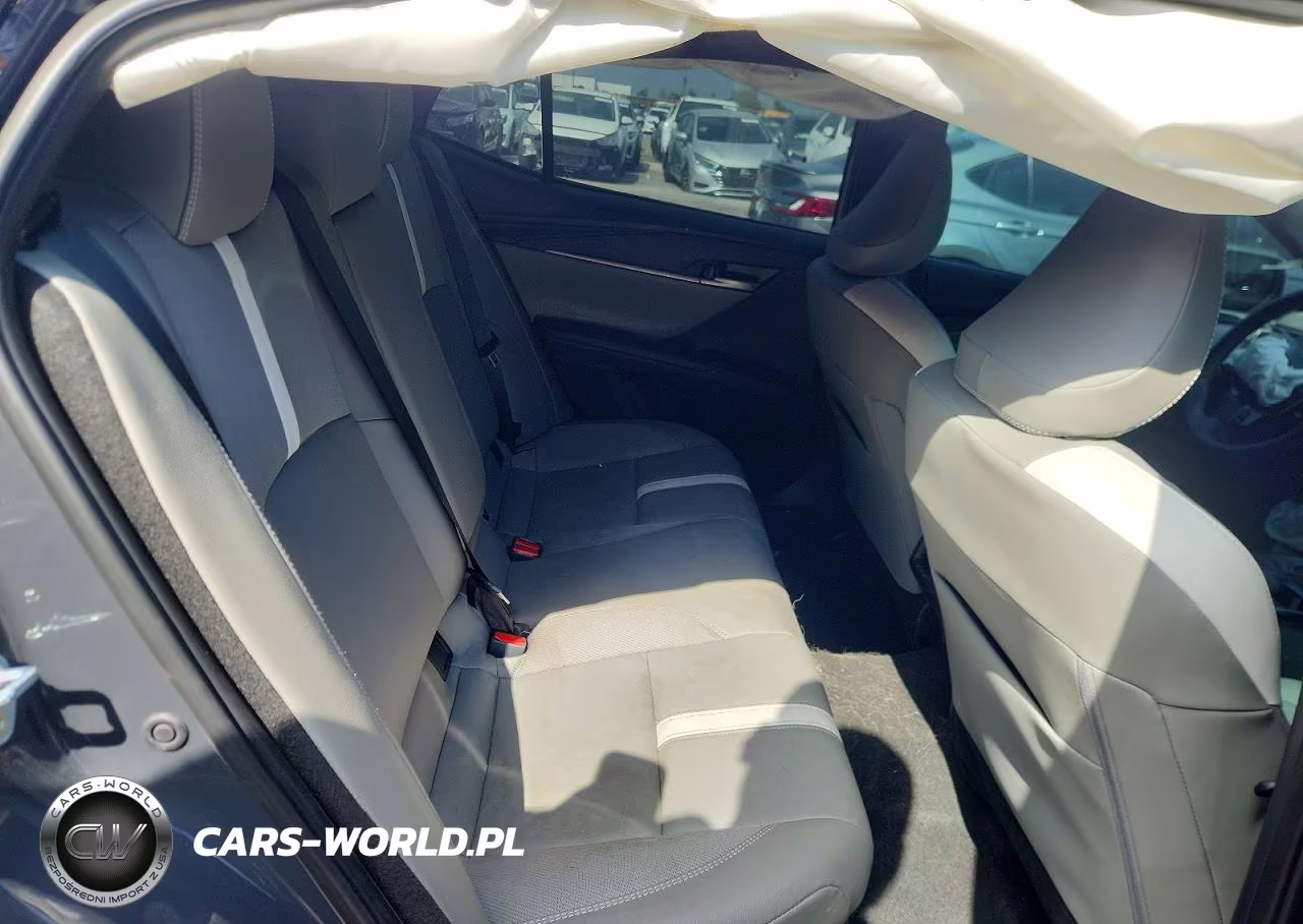 2025 Toyota Camry Se VIN:4T1DAACK1SU072639 - 10