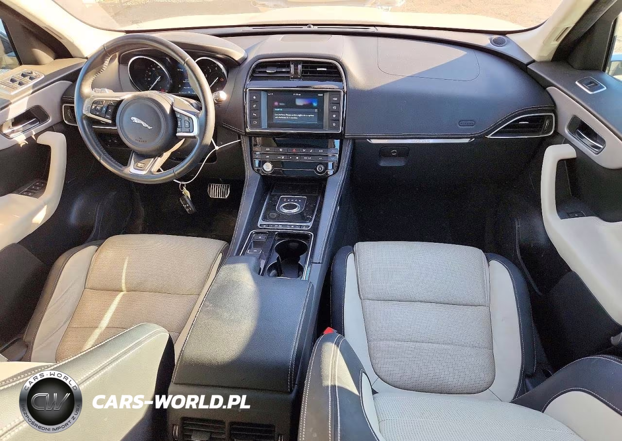 2018 Jaguar F-Pace 25T R-Sport VIN:SADCL2FXXJA273662 - 8