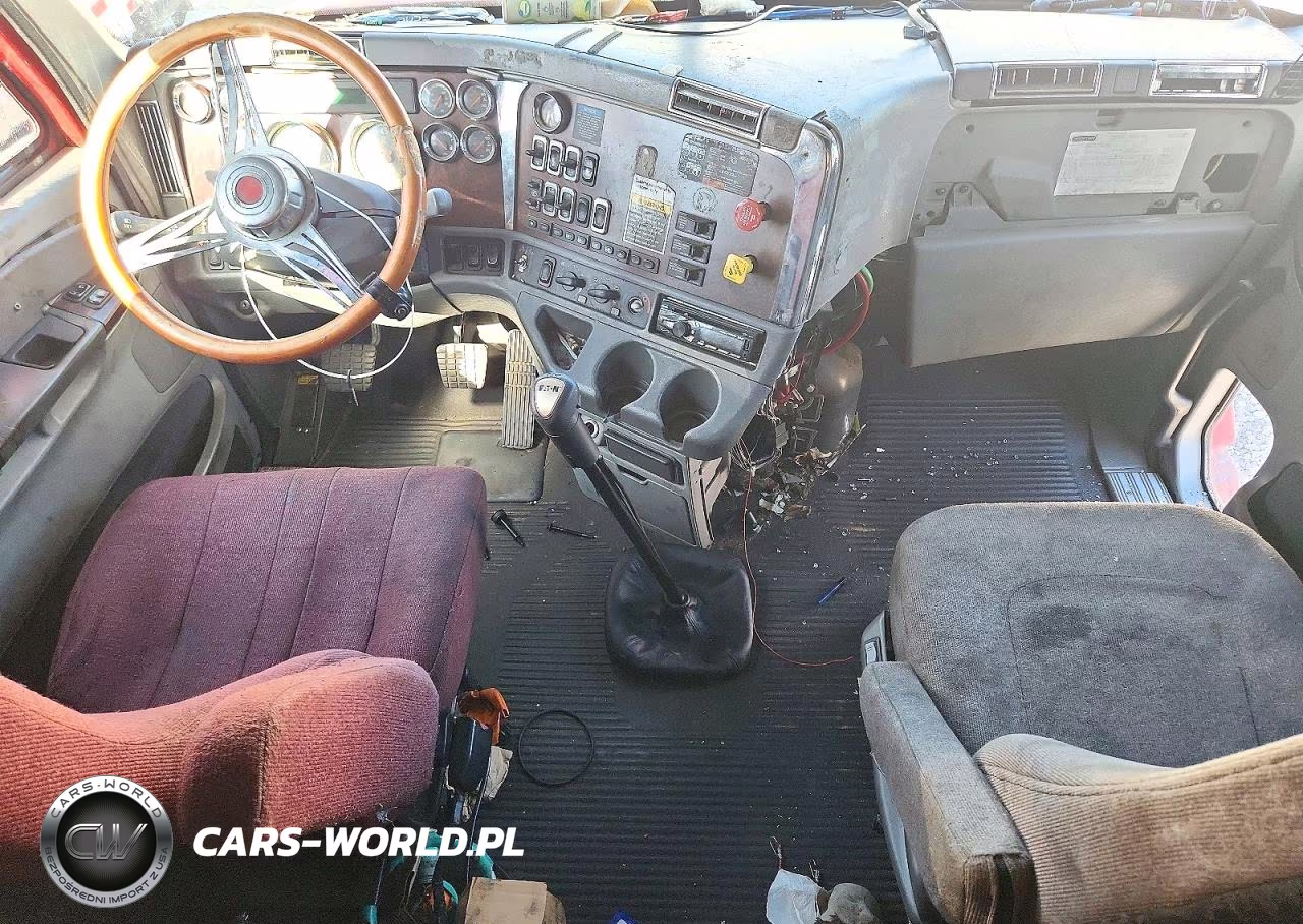 2006 Freightliner Cst120 Semi Truck VIN:1FUJBBCK36PU33408 - 8