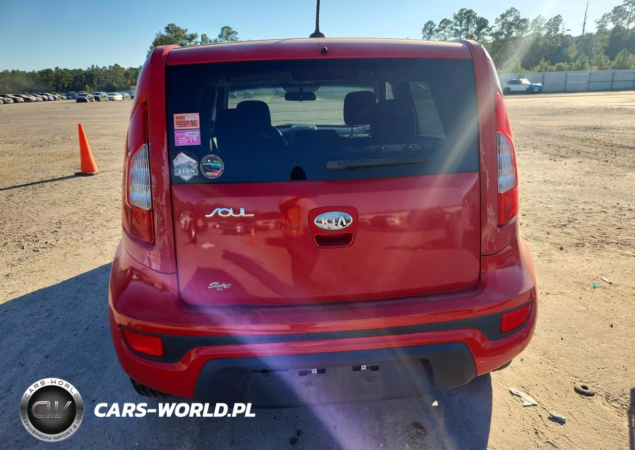 2013 Kia Soul + VIN:KNDJT2A62D7514925 - 6
