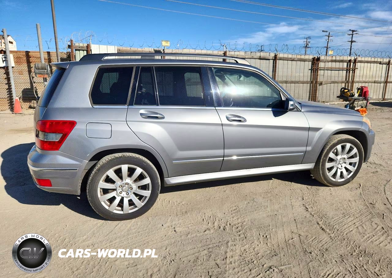 2012 Mercedes-Benz Glk 350 VIN:WDCGG5GB8CF795079 - 3
