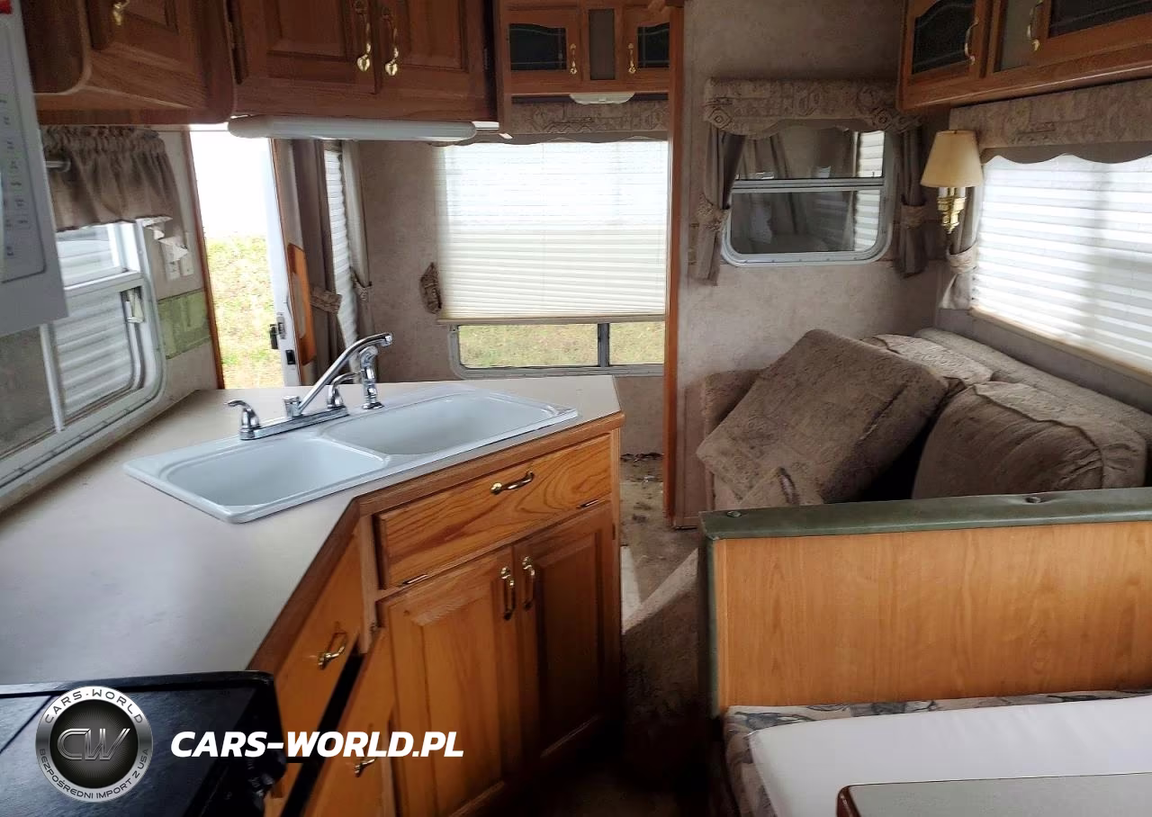 2005 Forest River Cedar Creek Camper VIN:4X4FCRF235P190531 - 6