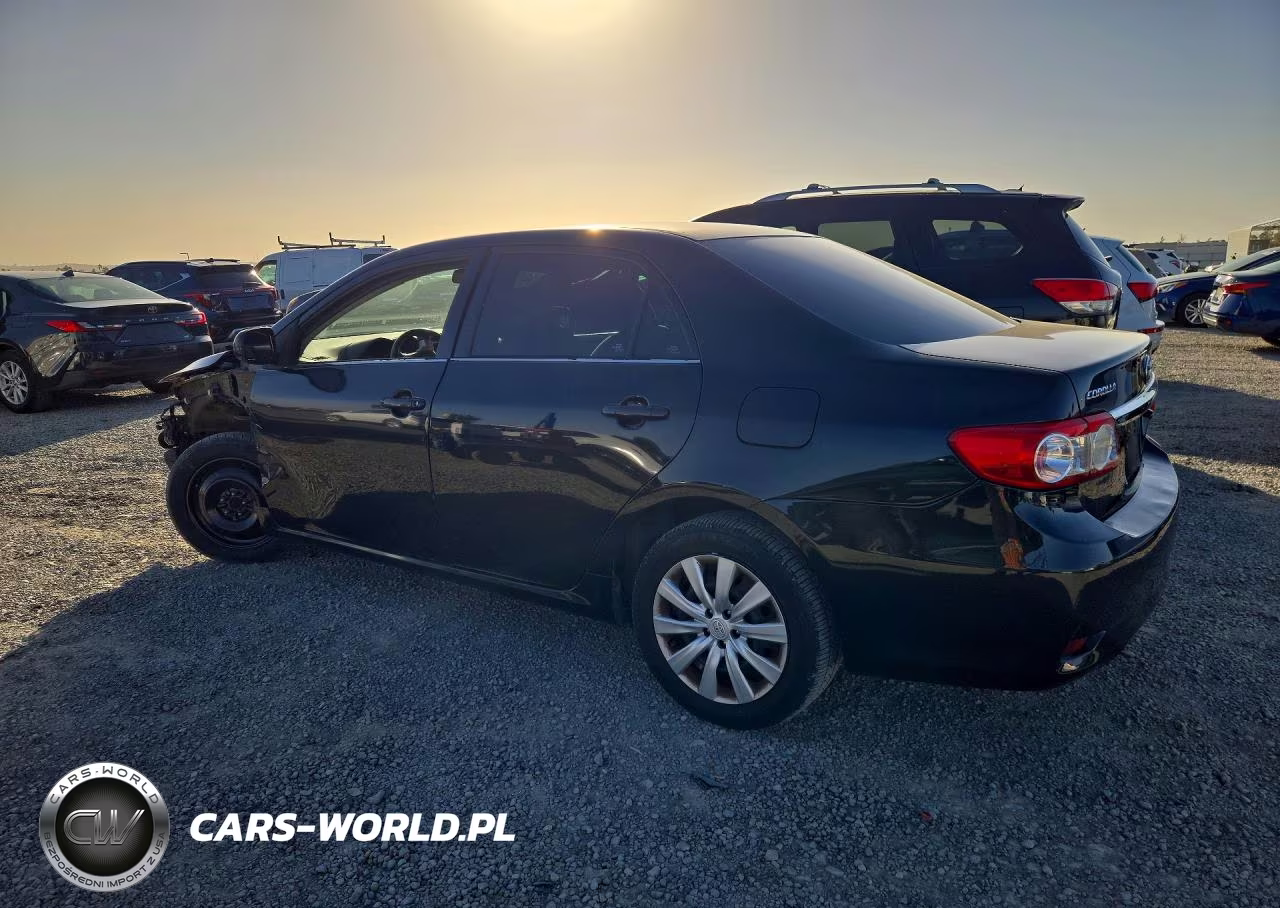 2013 Toyota Corolla Le VIN:5YFBU4EE6DP137173 - 2