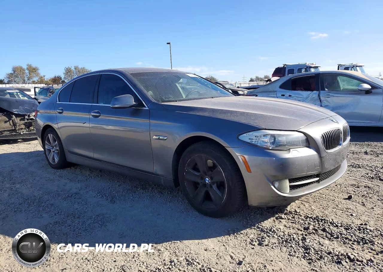 2013 BMW 528 I VIN:WBAXG5C58DDY32695 - 4