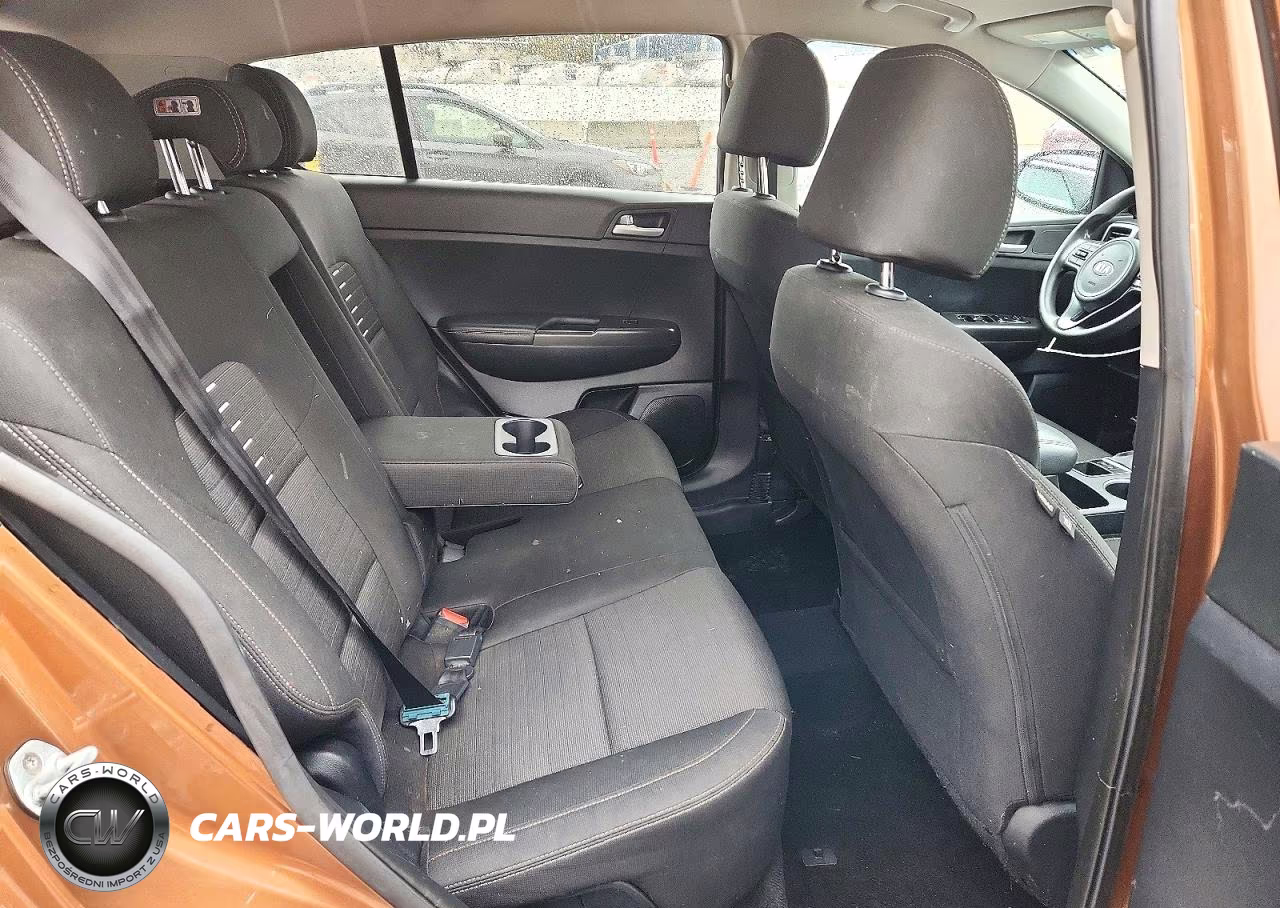 2018 Kia Sportage Lx VIN:KNDPM3AC0J7456196 - 11